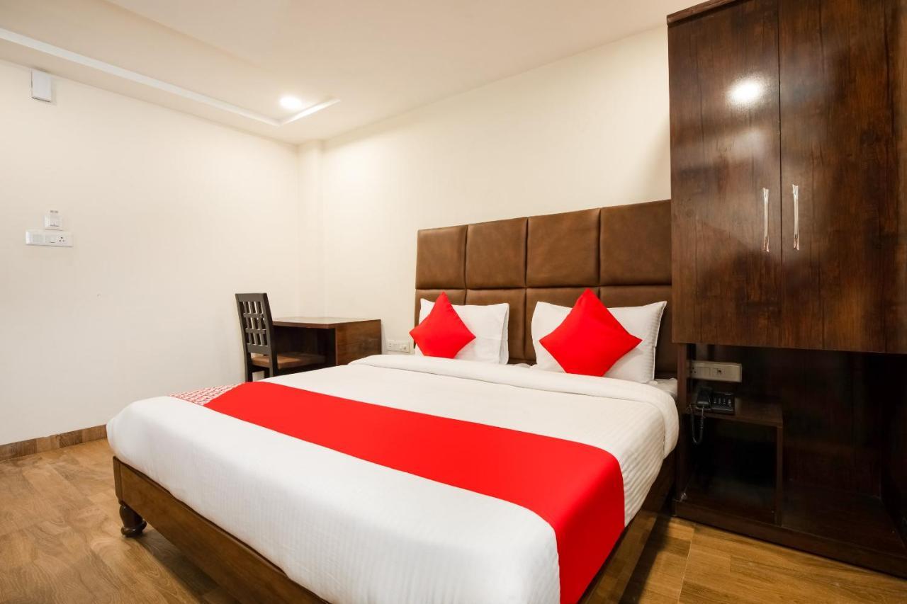 Oyo 71689 Hotel S Pride Indore Ngoại thất bức ảnh