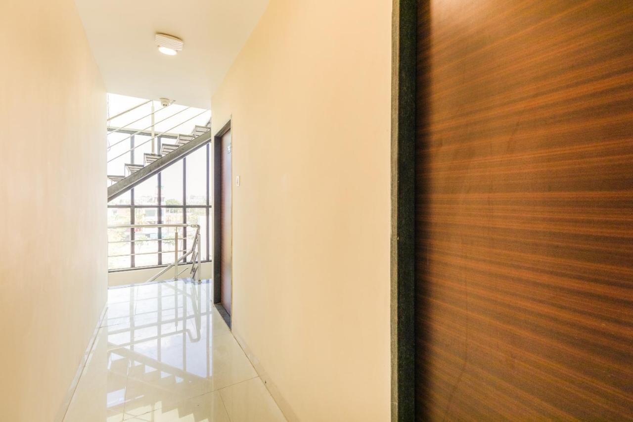 Oyo 71689 Hotel S Pride Indore Ngoại thất bức ảnh