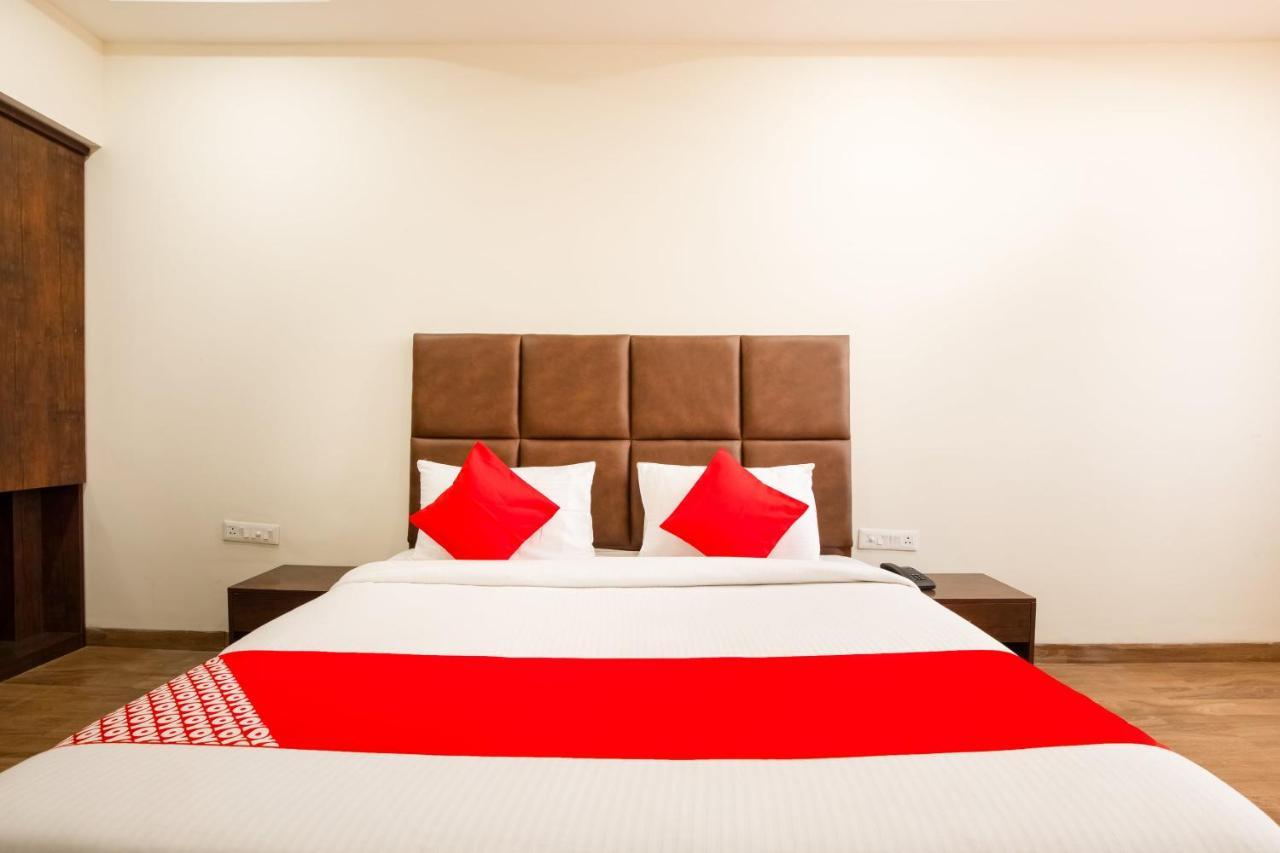 Oyo 71689 Hotel S Pride Indore Ngoại thất bức ảnh